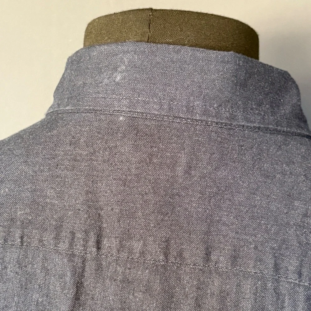 New with Tags - Banana Republic Slim Untucked Button Down Shirt Navy | Sz Medium